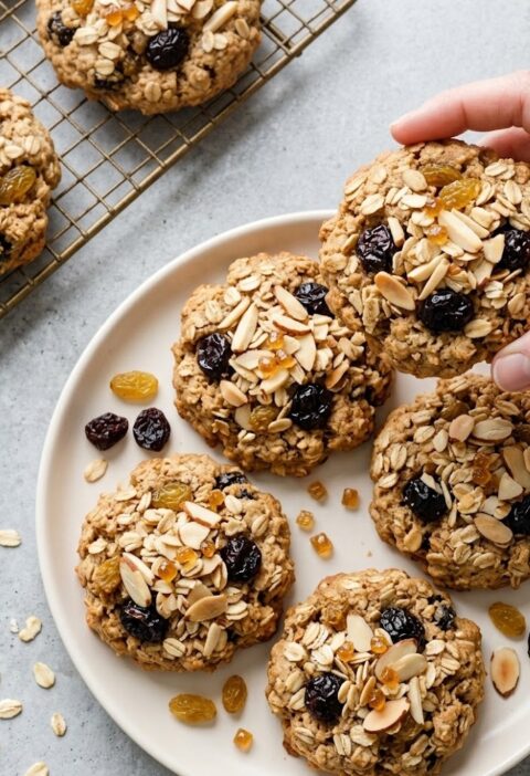 Mary Berry Oat and Raisin Cookies Recipe