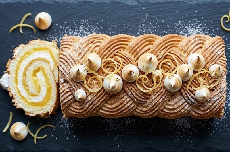 Mary Berry Lemon Meringue Roulade Recipe